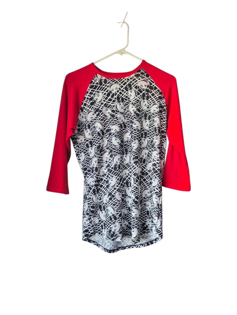 LuLaRoe Disney Mickey Mouse Red Raglan Graphic Tee Size Small Baseball Top